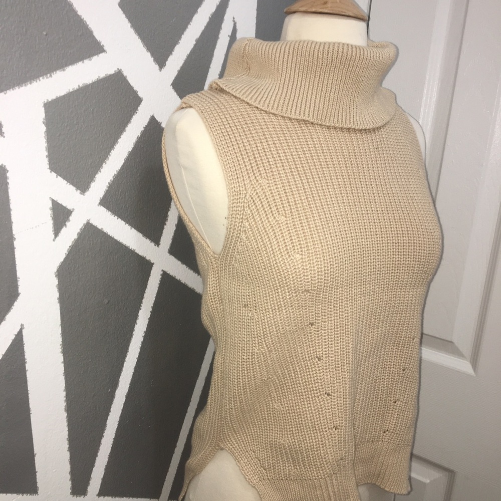 Knitted Sweater Vest